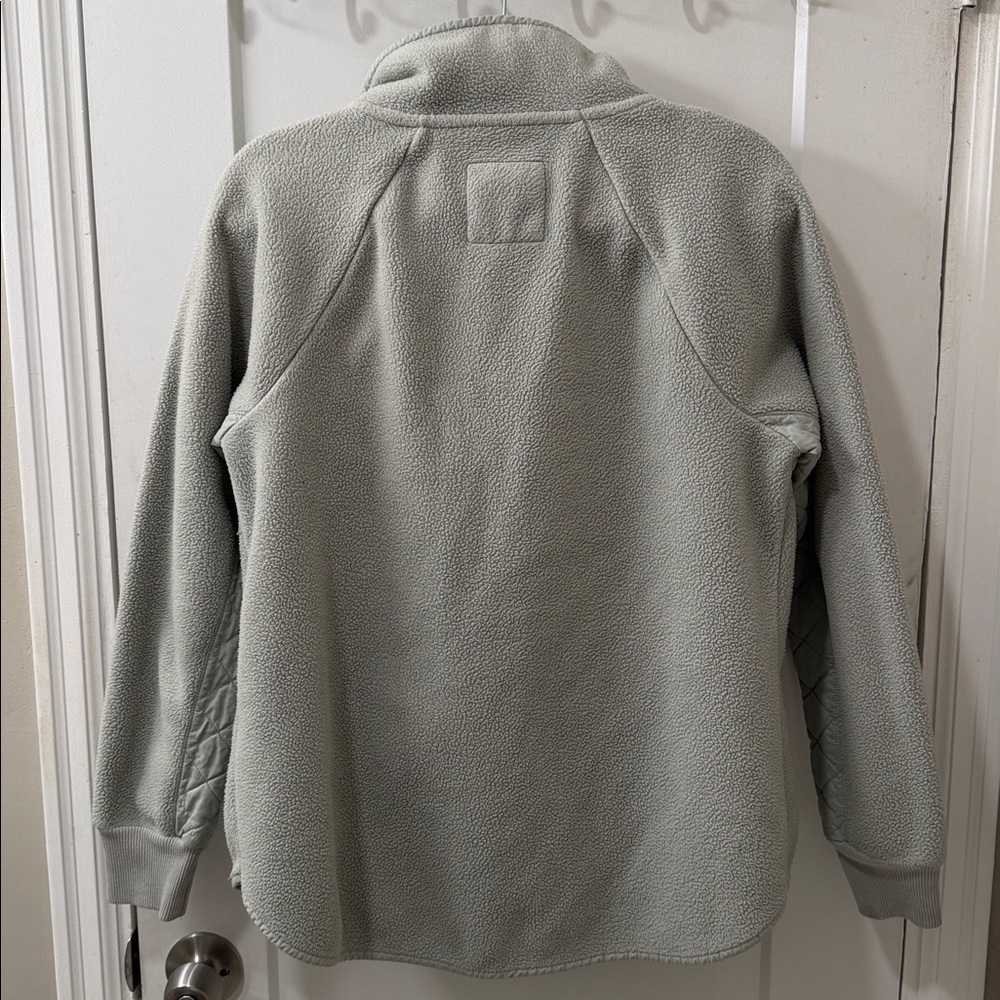 Abercrombie & Fitch Quilted Fleece Pullover - Sage Green - Picture 2 of 5